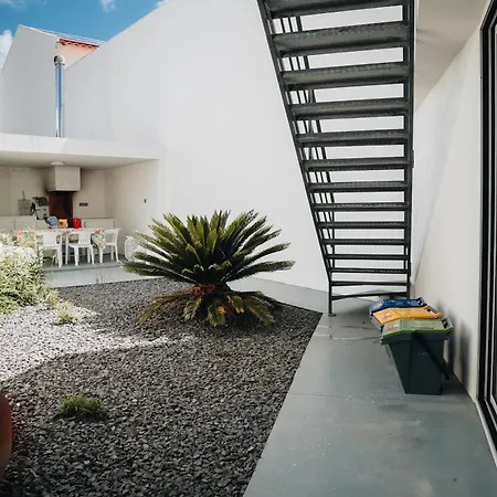 Sea & Rocks 15 - House