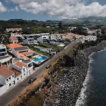 Sea & Rocks 15 - House 度假居 *
