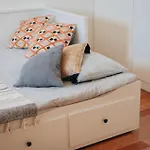 Sea & Rocks 15 - House