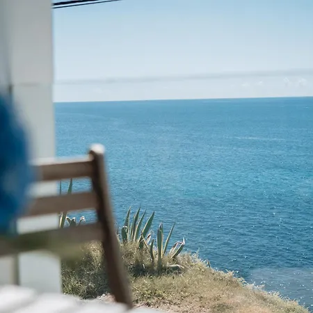 Sea & Rocks 15 - House * Lagoa (Azores)