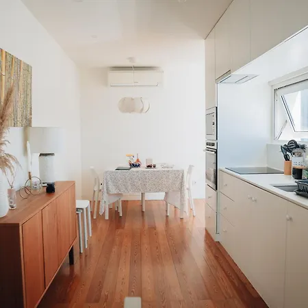 Sea & Rocks 15 - House Lagoa (Azores)