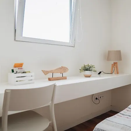 Sea & Rocks 15 - House * Lagoa (Azores)