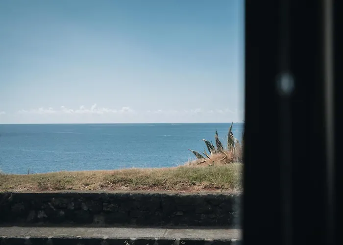 Sea & Rocks 15 - House Lagoa (Azores)